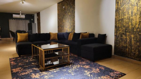 privé suite DHA